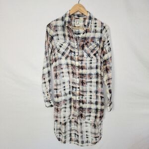 Women's Small High low flannel